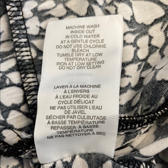 Reitmans Tunic Blouse, Black and White, Relaxed Fit, XXL Plus, 18 - Picture 11 of 13